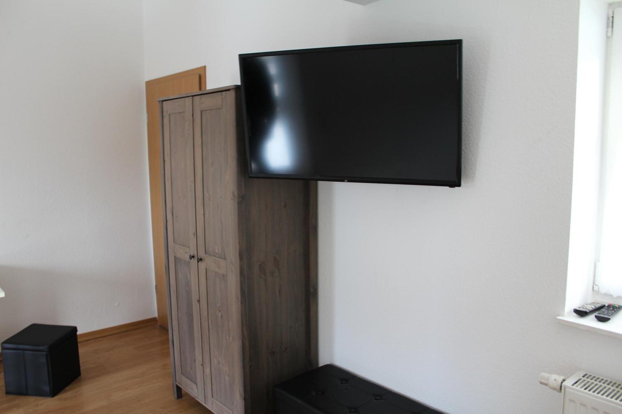 Miniappartement Zini Lindlar Eksteriør billede